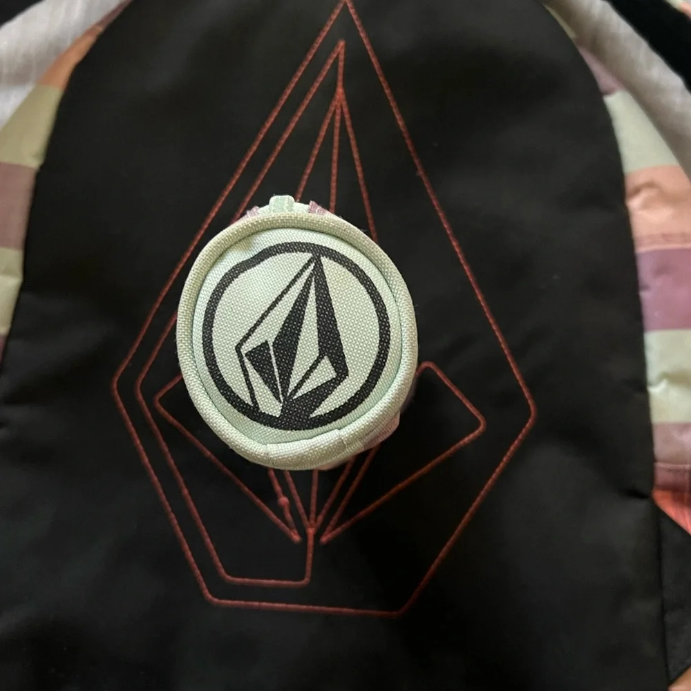 Volcom Backpack - Picture 5 of 9